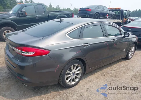 2017 Ford Fusion Energi Se Luxury из США, поврежденный, VIN 3FA6P0PU2HR268533